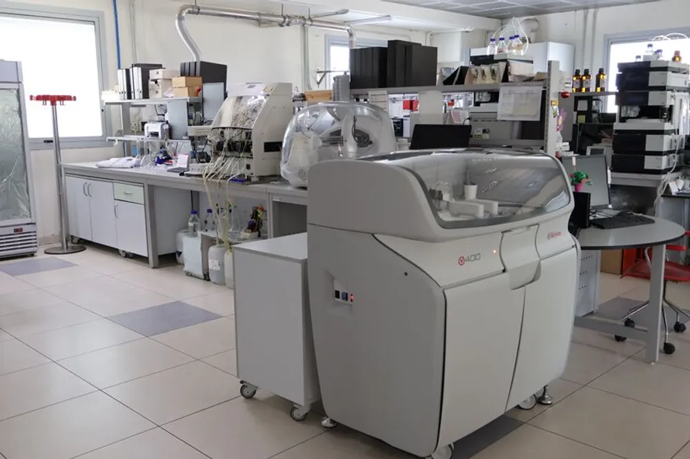 Strumentazione e attività del laboratorio CEM