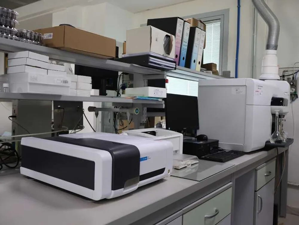 Strumentazione e attività del laboratorio CEM