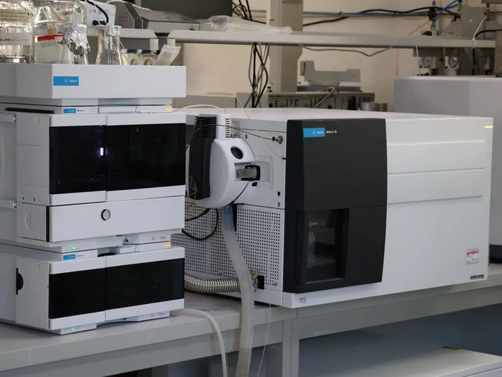 Strumentazione e attività del laboratorio CEM